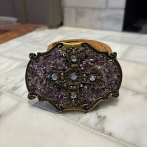 Vintage Western Genuine Leather Belt w/ Ornate Amethyst Cross Buckle – Made in U